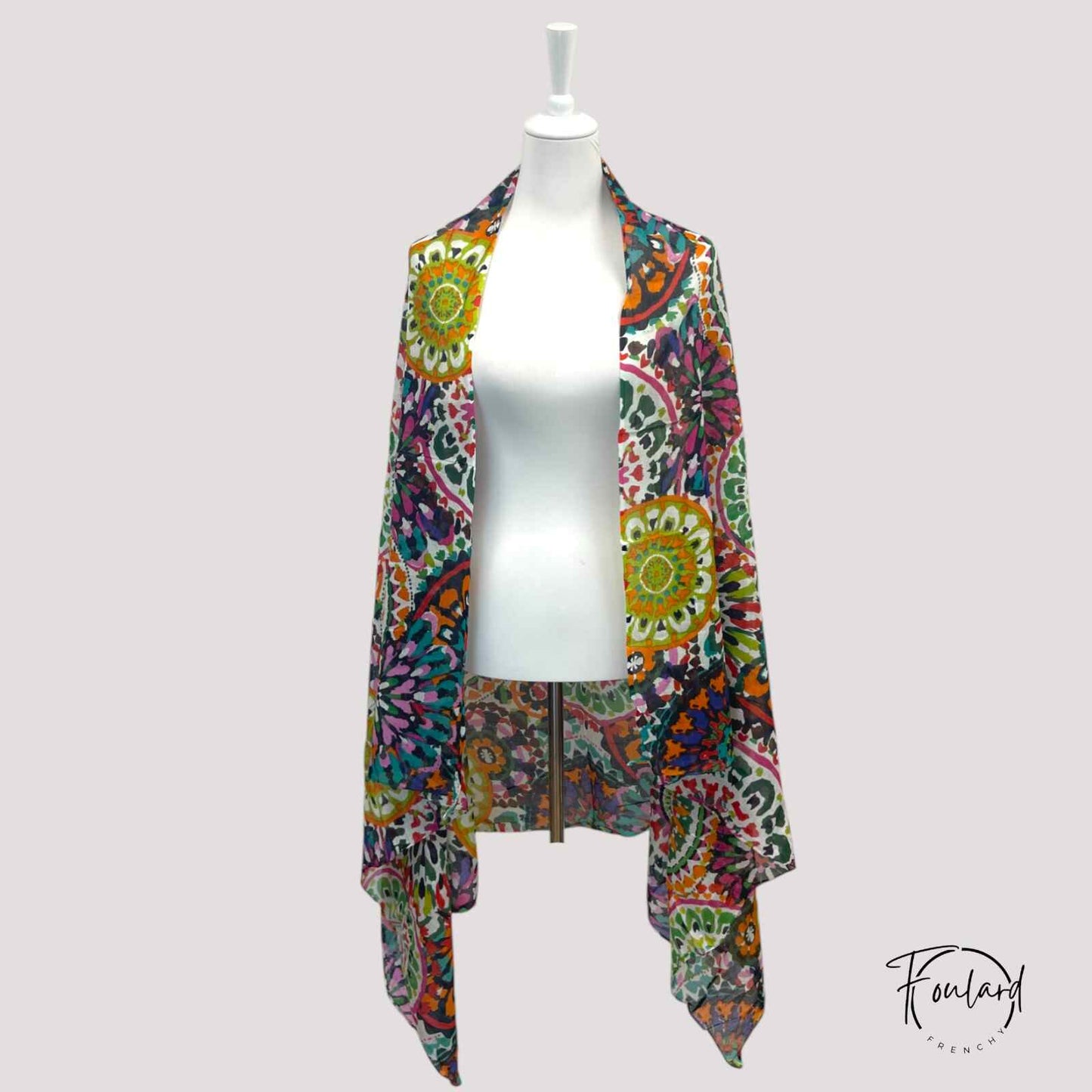 Foulard coloré imprimé mandala multicolore