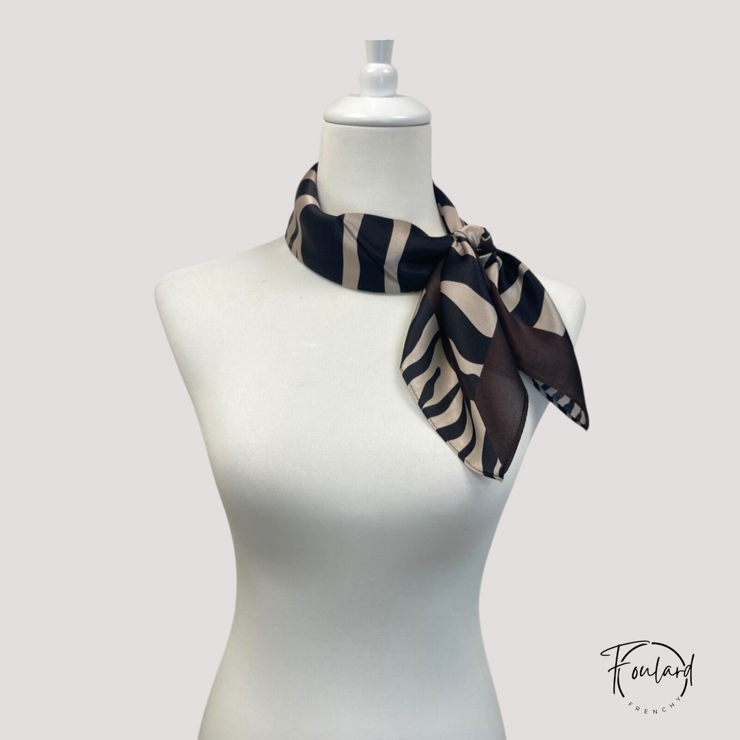 ALBANE Foulard Cheveux Femme Carré Soie Marron à motifs