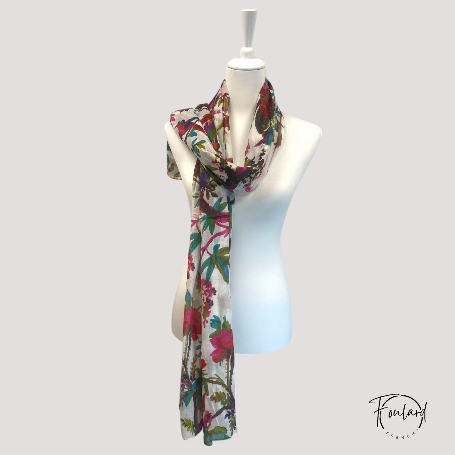 Foulard femme motif oiseau & fleurs