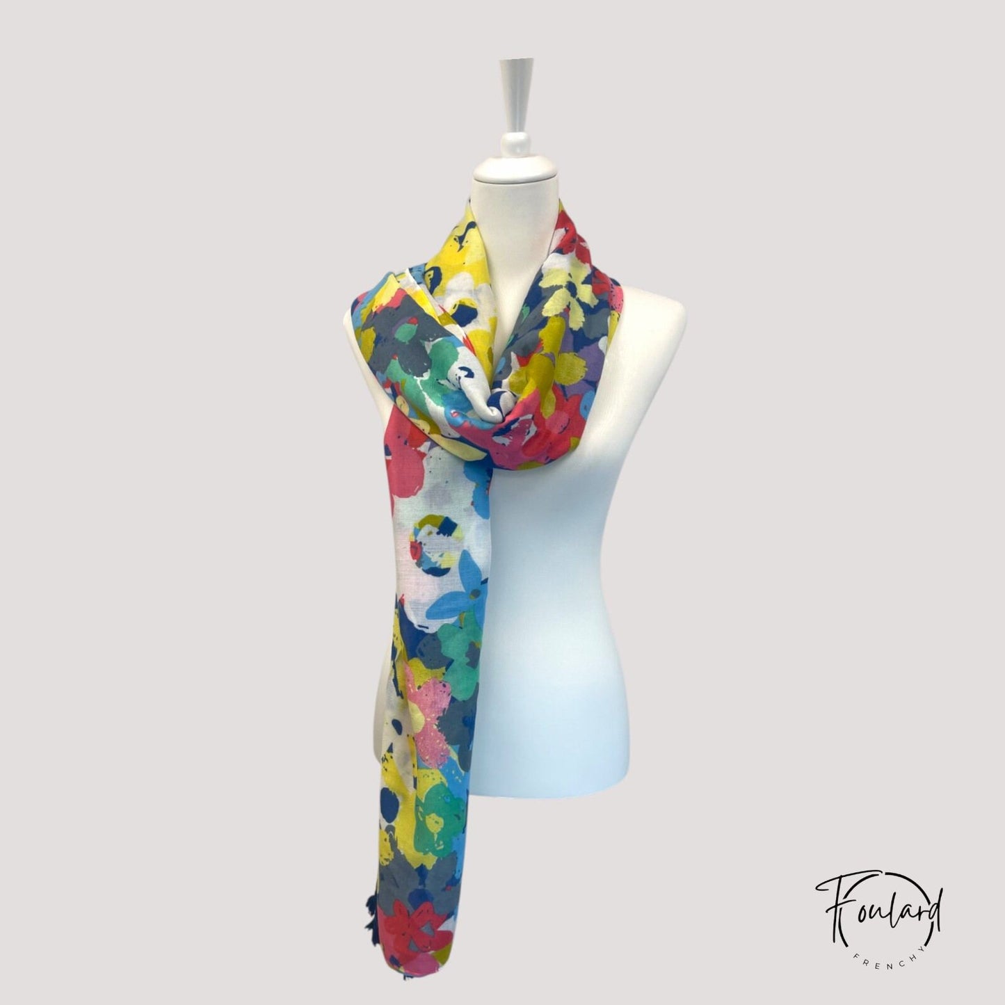 Foulard femme à fleurs multicolores