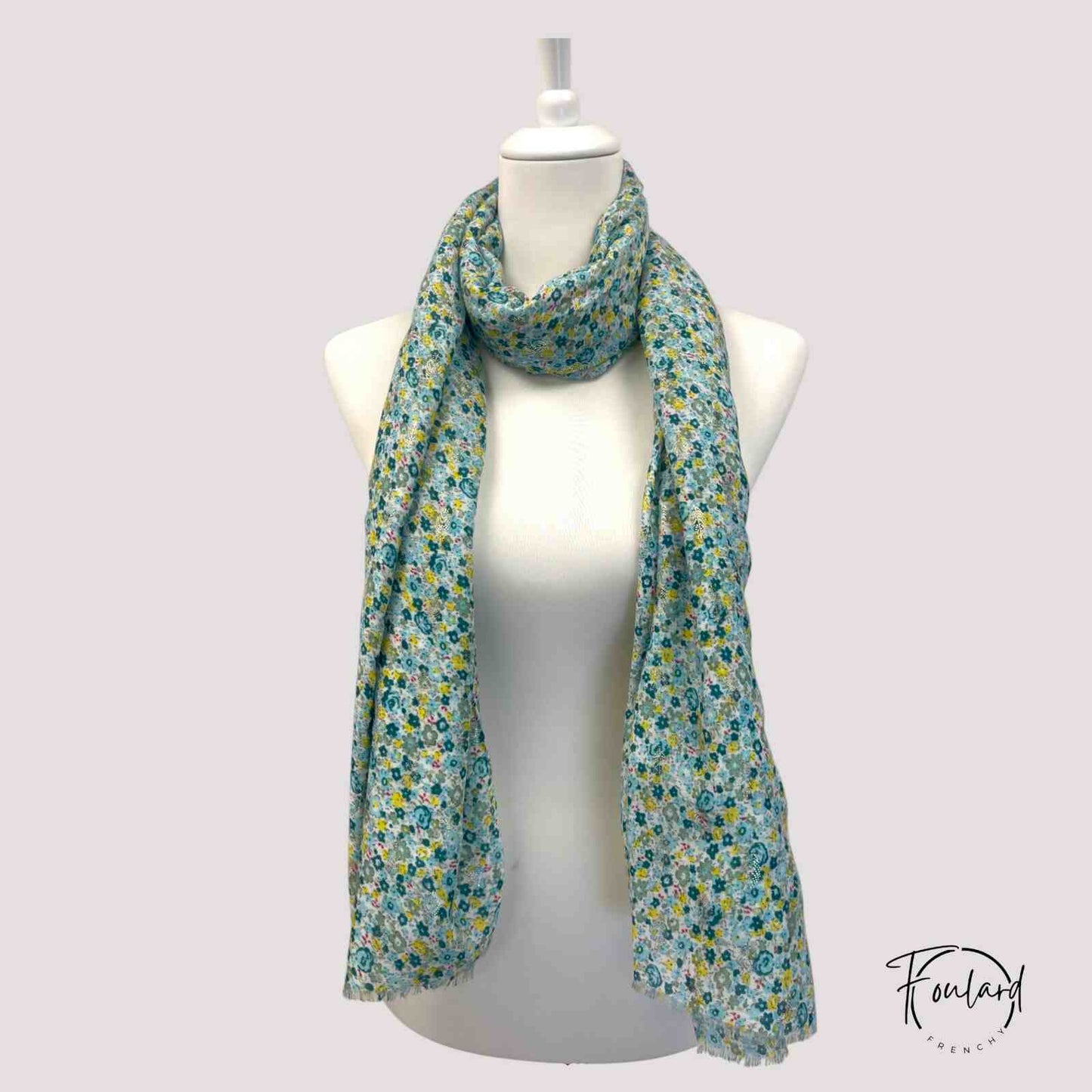 Foulard fleuri bleu - vert en coton 100%