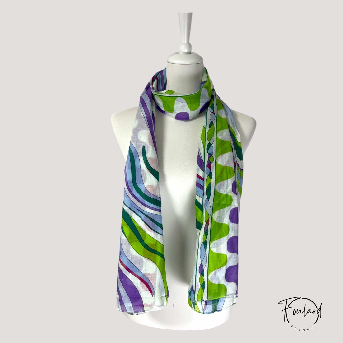 foulard femme à motif ondulé multicolore