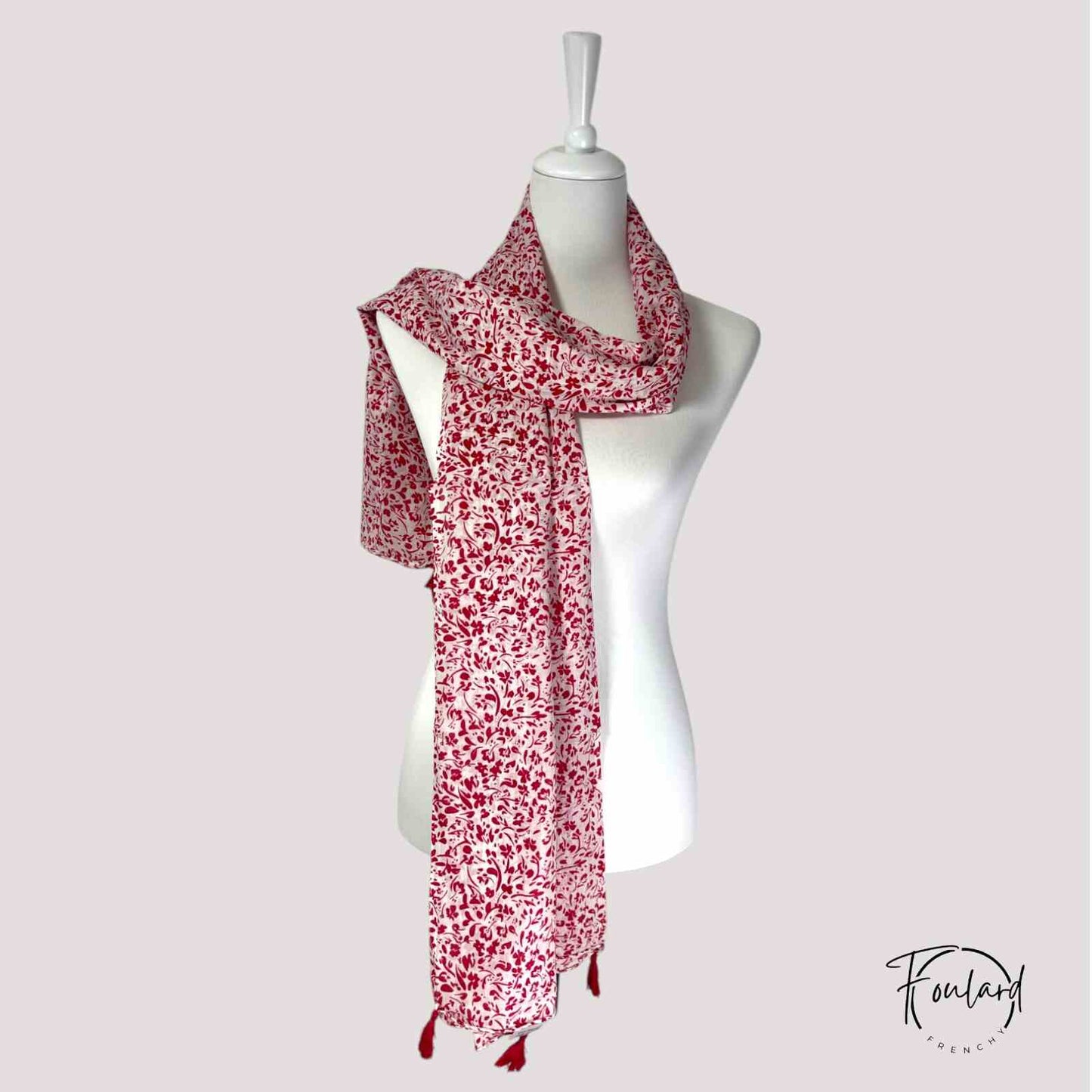 Foulard femme rouge à motif floral