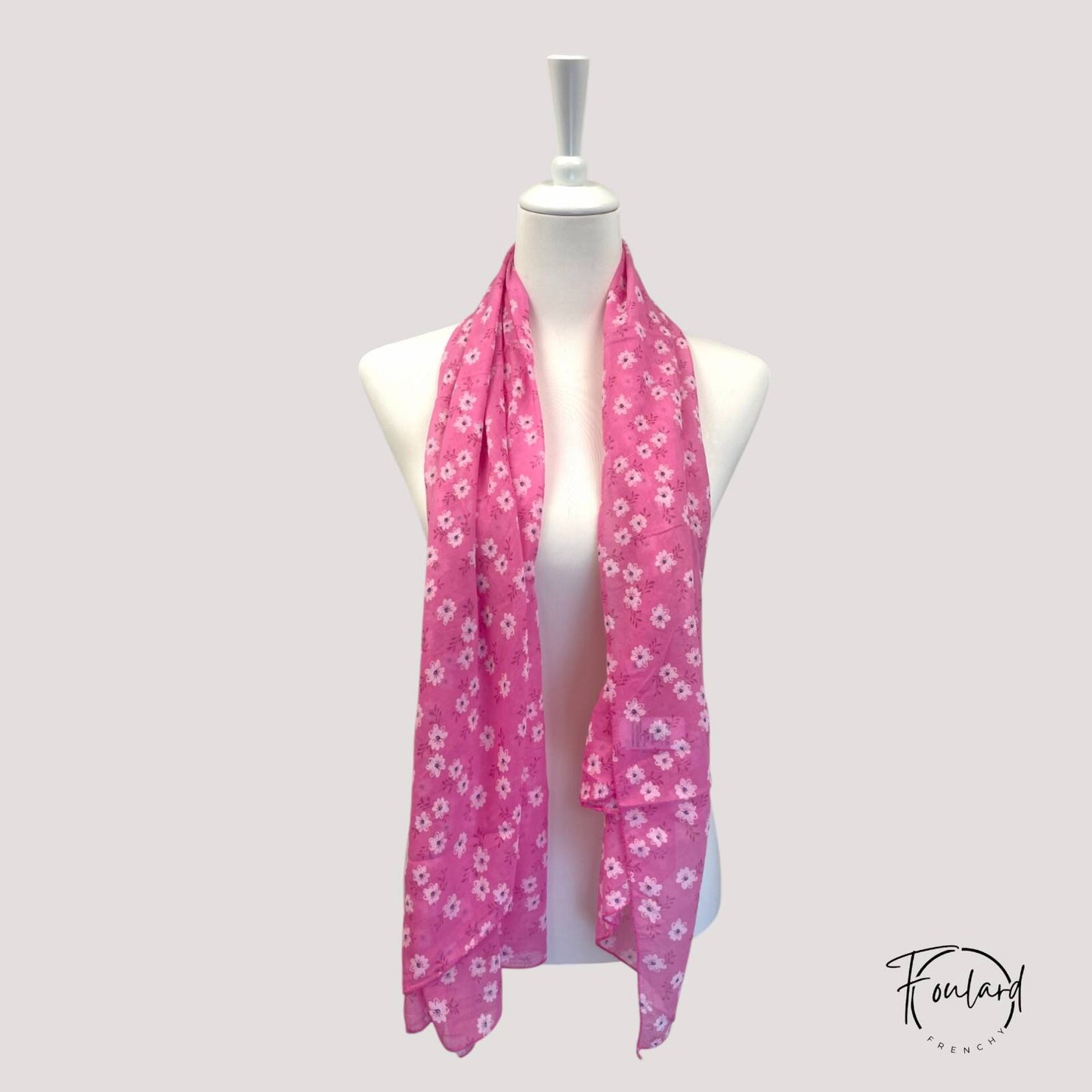 Foulard femme rose à fleurs blanches