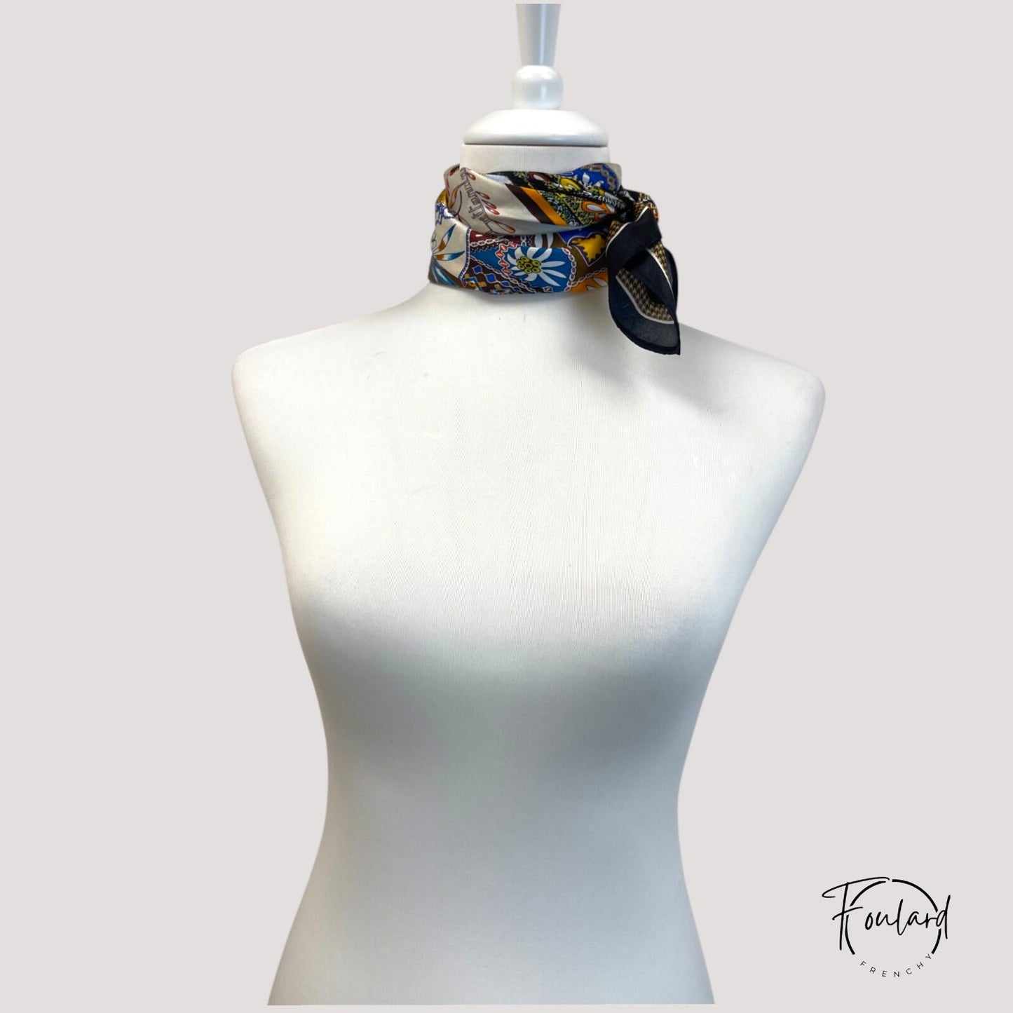 Foulard cheveux carré 70 cm en soie - Auxane