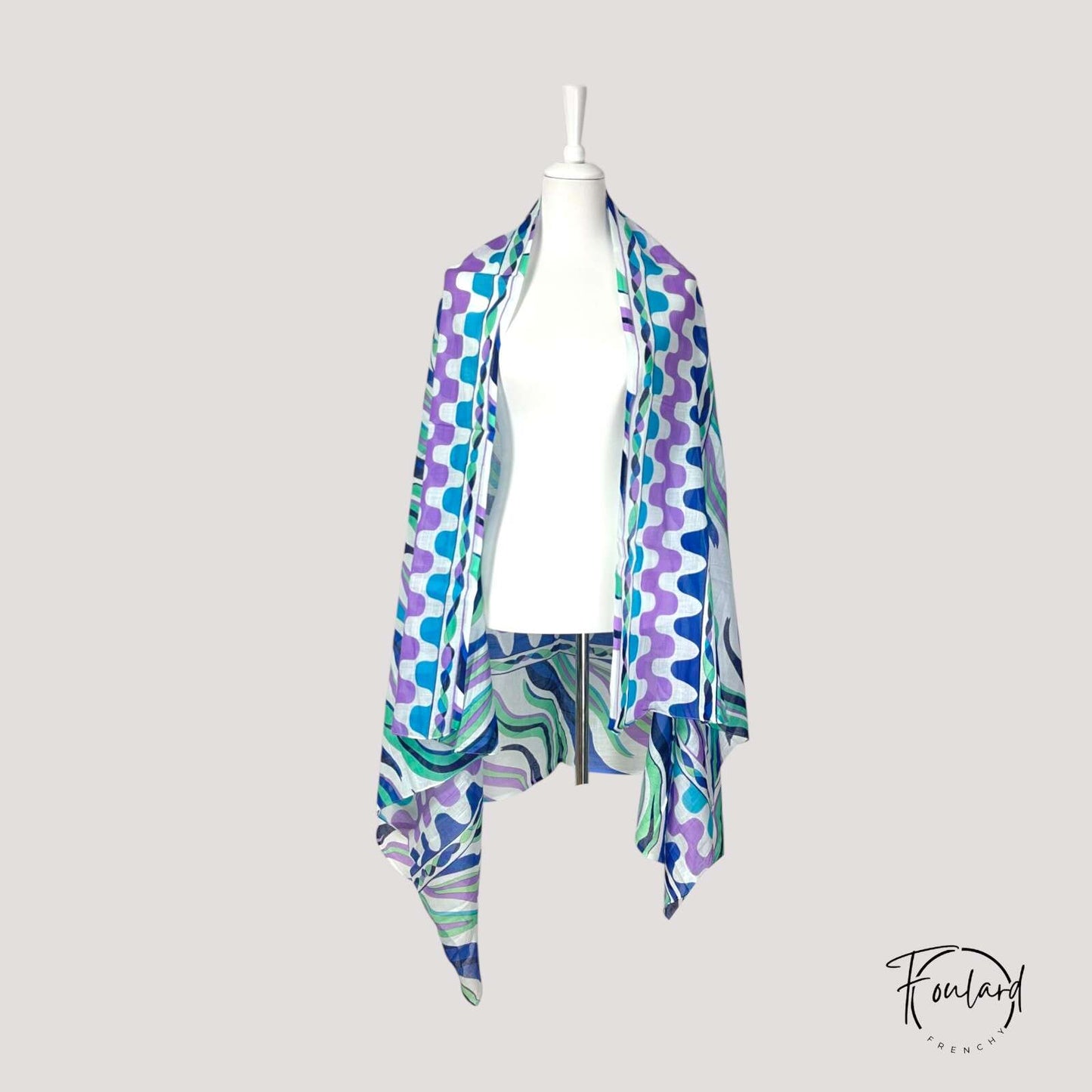 Foulard en coton à motifs ondulés multicolores – Élégance graphique