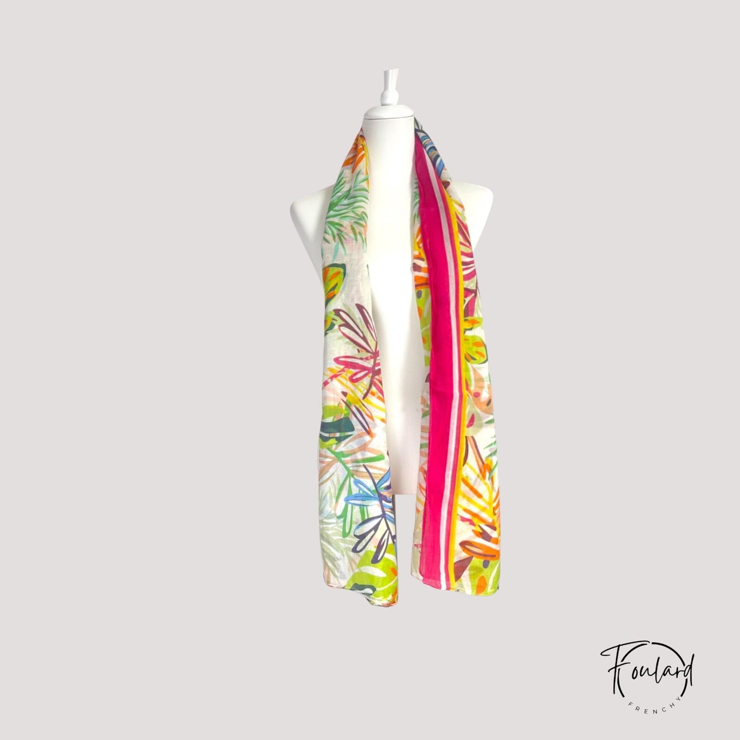 Foulard en coton imprimé feuillage multicolore – Fraîcheur et éclat tropical