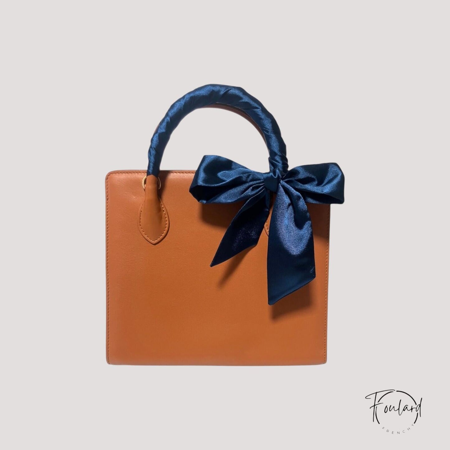 Ceinture foulard bleu marine satinée - 180 cm