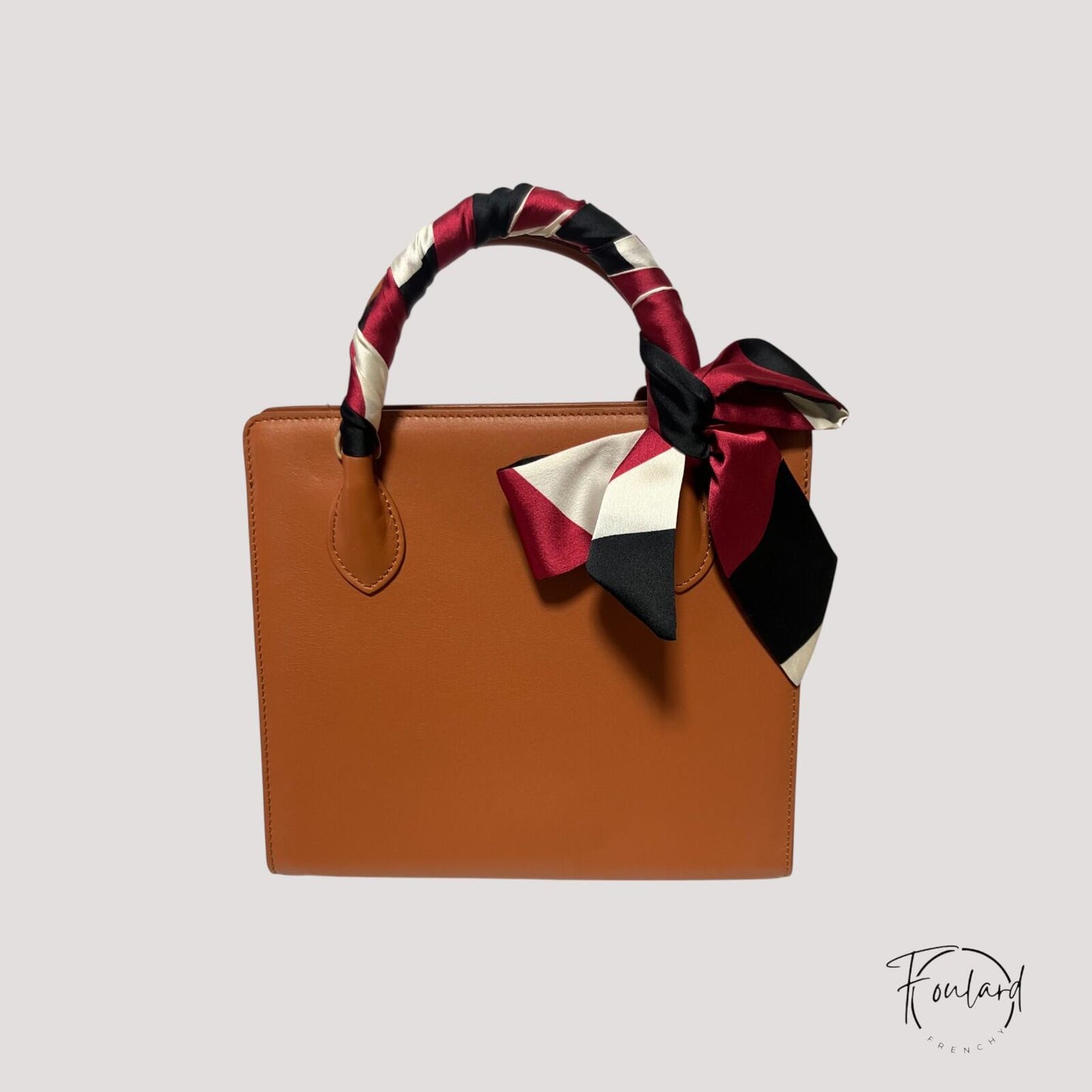 Ceinture foulard graphique rouge, noir et blanc