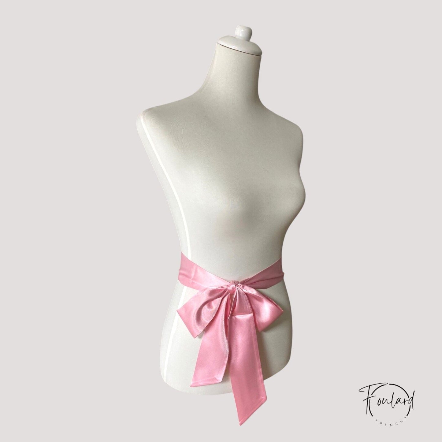 Ceinture foulard rose satiné