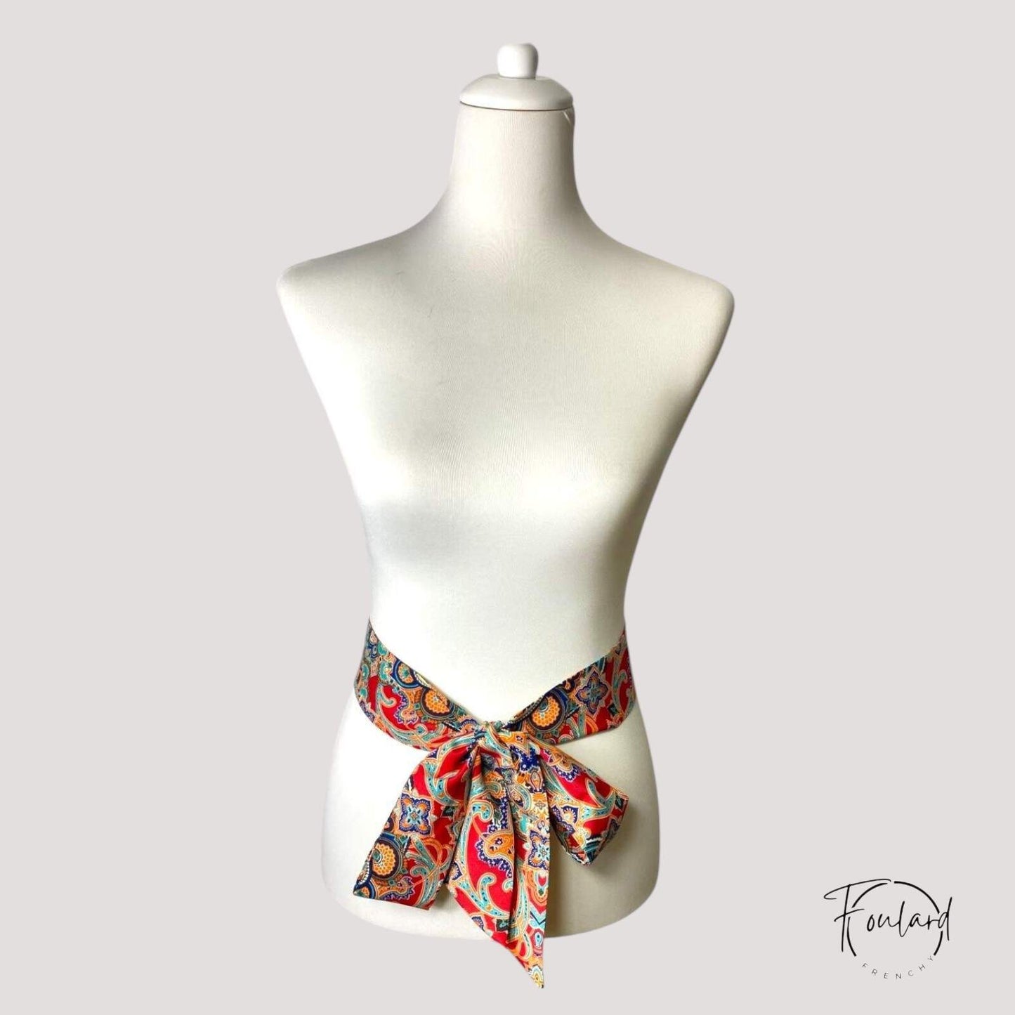 Ceinture foulard rouge à motifs bohème