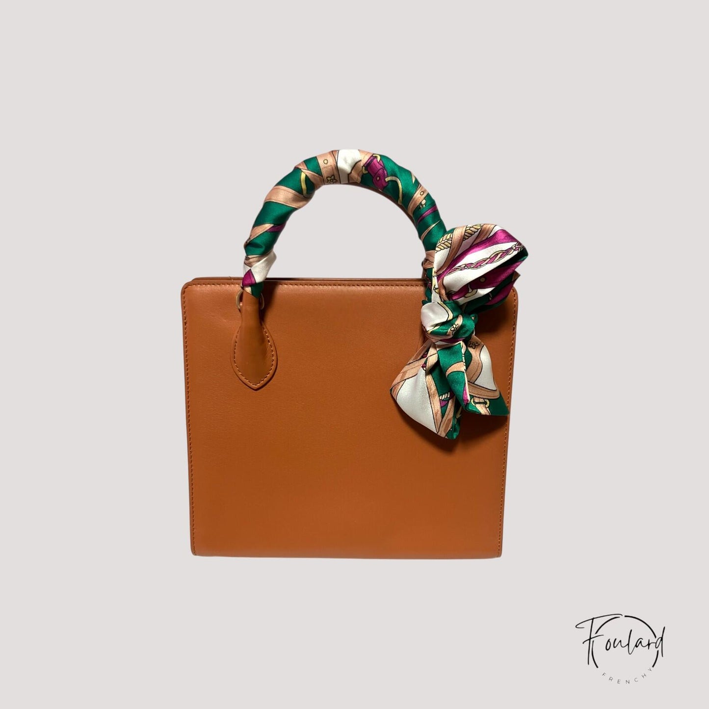 Ceinture foulard verte à motifs équestres