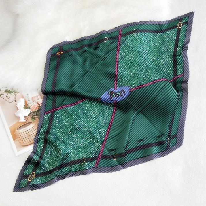Foulard pour cheveux plissé vert - Aglaé