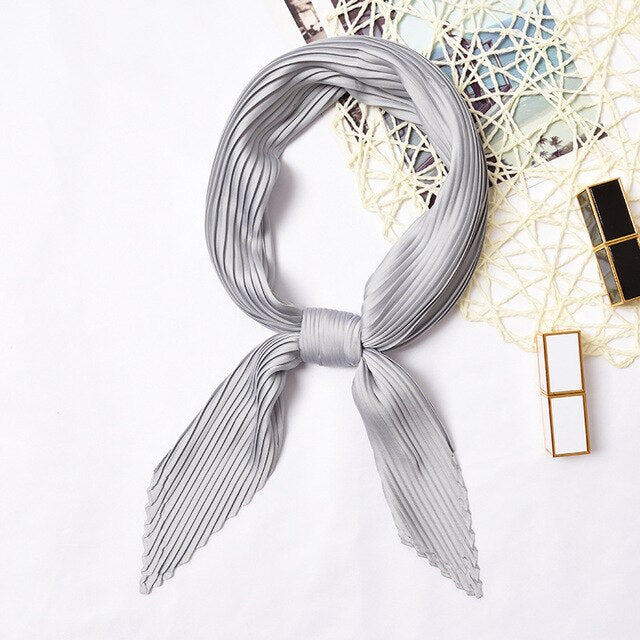 Foulard Plissé pour Cheveux Gris