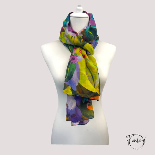 Foulard fleuri aux couleurs tropicales
