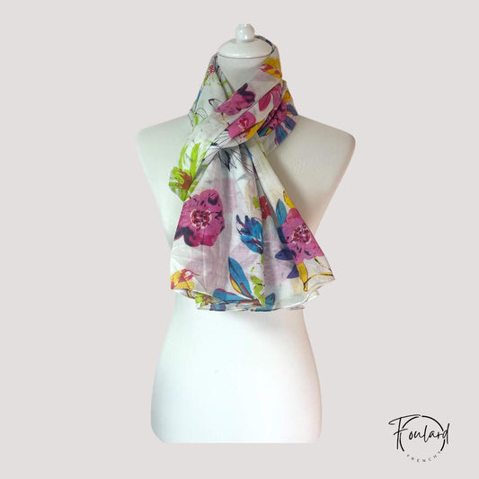 Foulard femme à fleurs multicolores