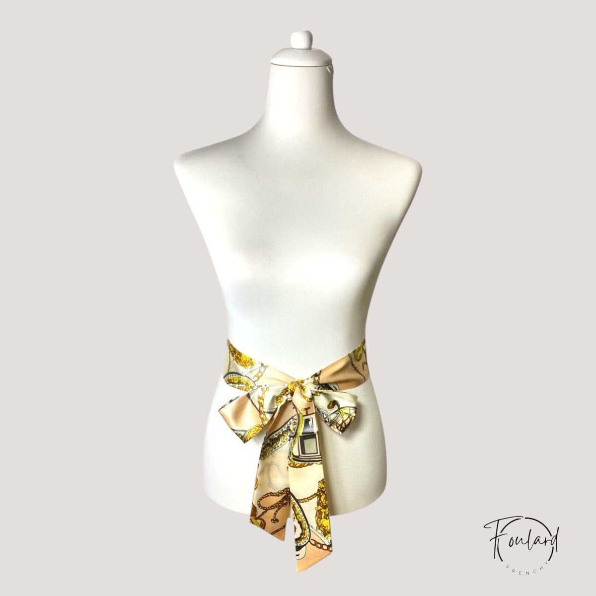 Ceinture foulard beige rosé imprimé chaînes