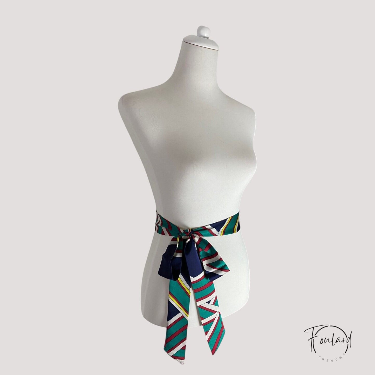 Ceinture foulard à rayures vertes et rouges