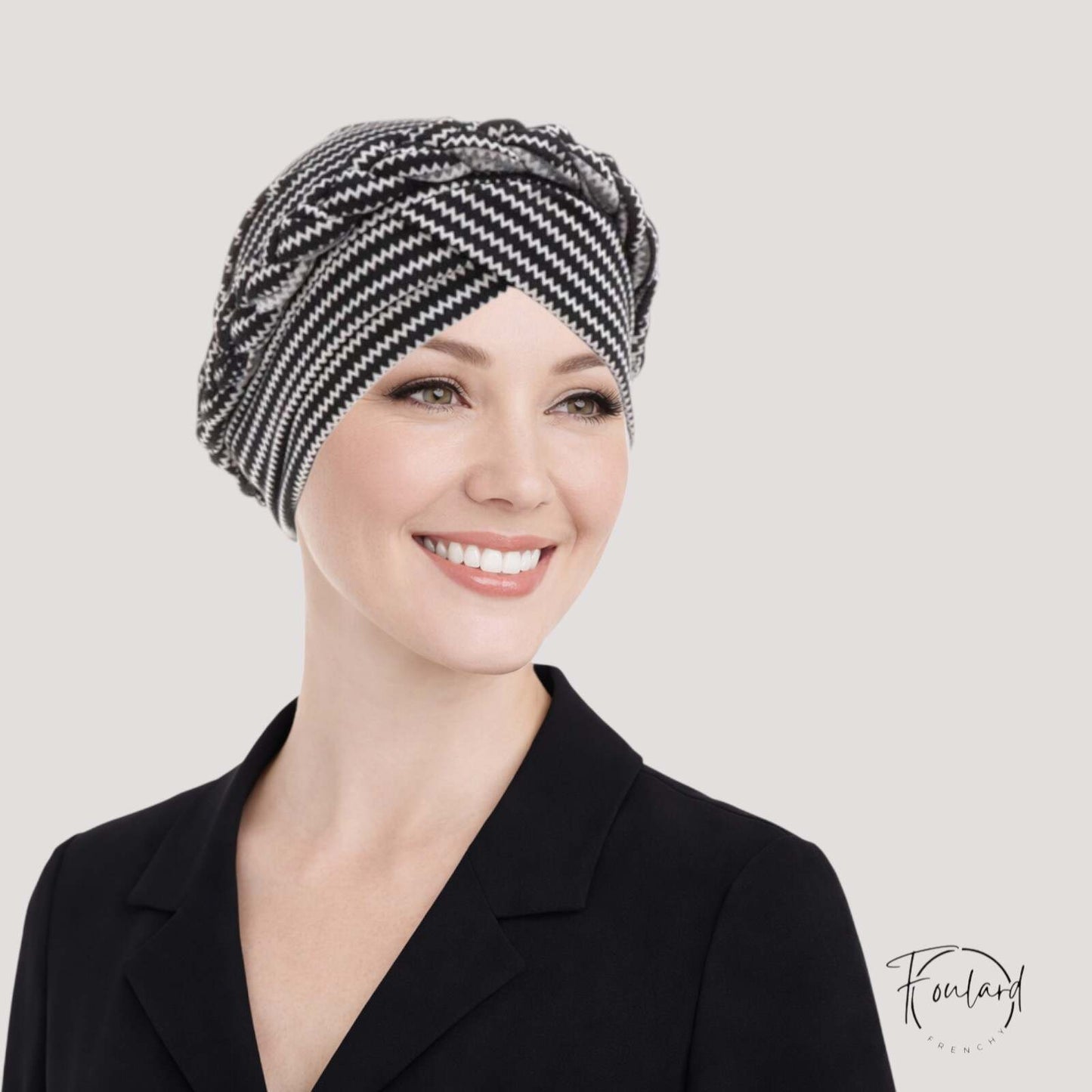 ARLETTE Foulard Cheveux Turban Moderne Chimio Noir Blanc