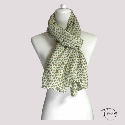 Foulard femme vert clair à motif cœur doré