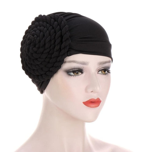 Le bonnet chimio pour femme, noir uni, pour cheveux, de chez foulard frenchy