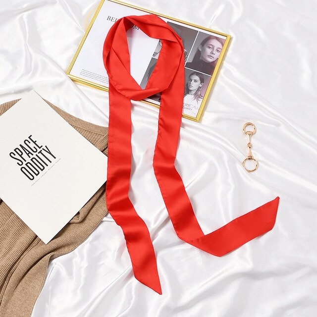 Le foulard ceinture femme couleur rouge uni pour robe ou pantalon de chez foulard frenchy